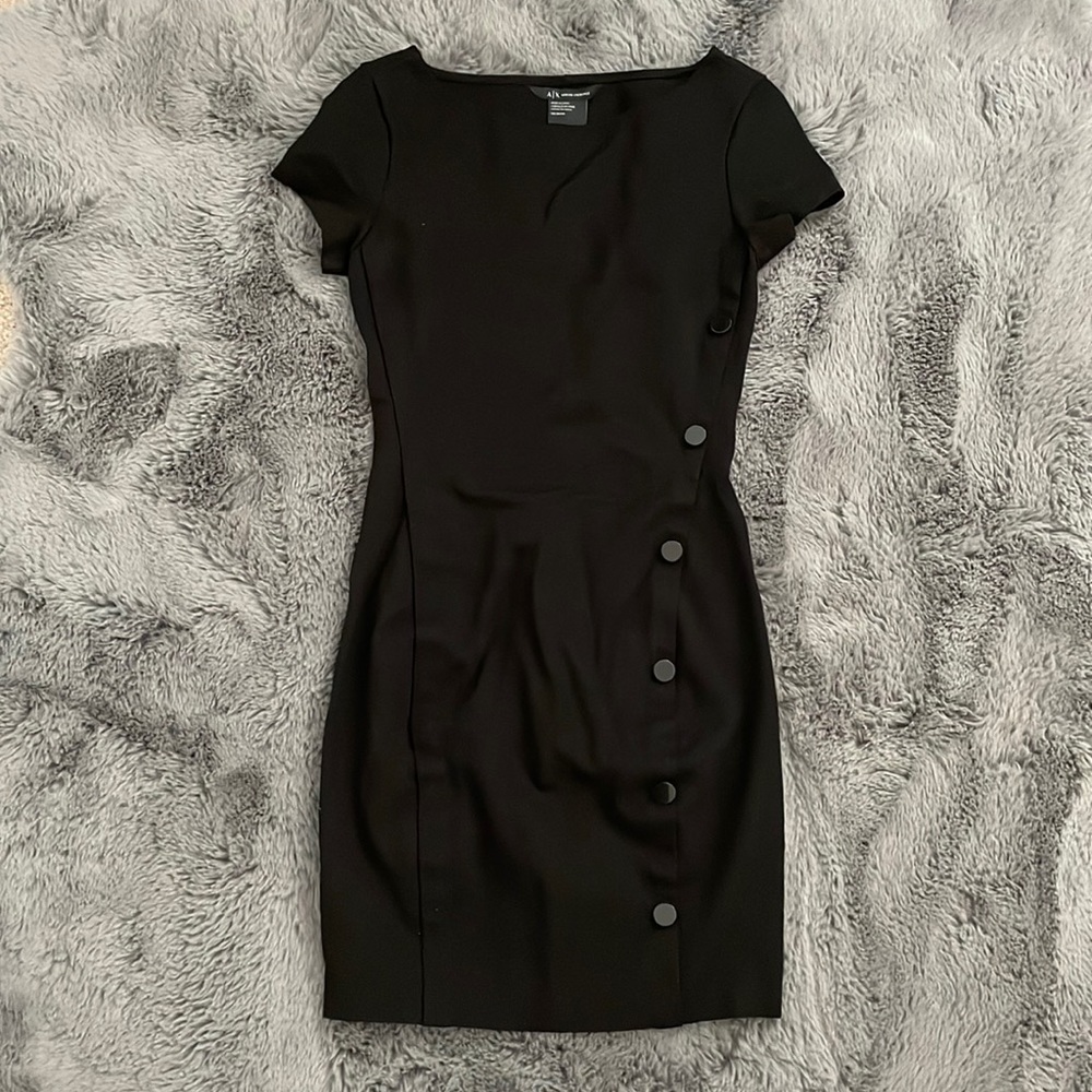 A | X Short Sleeved Button Accent Black Pullover Dress